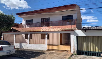 SOBRADO 04 QUARTOS 01 SUÍTE - RESIDENCIAL URIAS MAGALHÃES