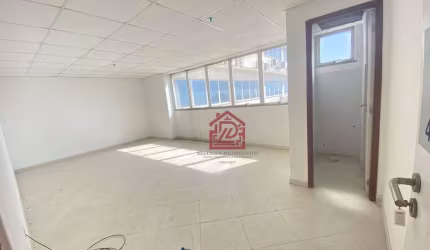 Sala à venda, 29 m² por R$ 170.000,00 - Imbetiba - Macaé/RJ