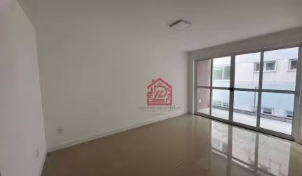 Apartamento com 3 dormitórios à venda, 56 m² por R$ 469.000,00 - Praia Campista - Macaé/RJ