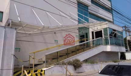 Andar Corporativo para alugar, 3340 m² por R$ 15.809,00/mês - Granja dos Cavaleiros - Macaé/RJ