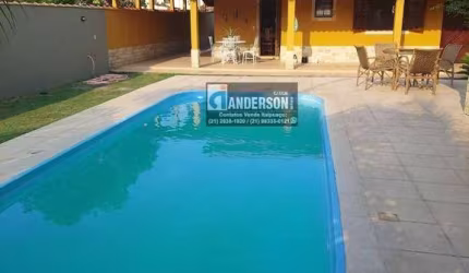 Casa com 2 quartos (1suíe), piscina e churrasqueira em  Itaipuaçu!