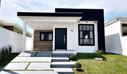 RG0392 - Excelente casa no Condomínio Royal Garden I