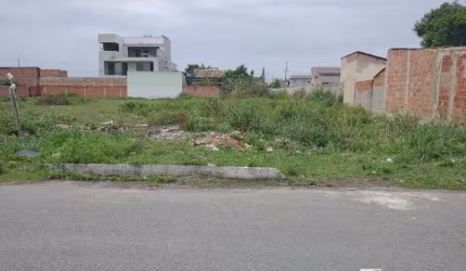 Terreno unifamiliar com 480m² com RGI no Jardim Atlântico Leste