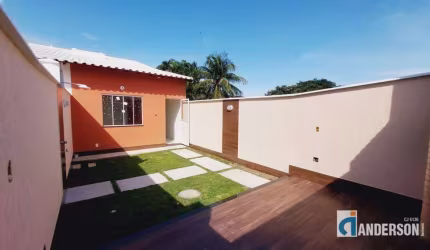 Casa com 2 quartos à venda, 70 m² por R$ 375.000 - São José do Imbassaí - Maricá/RJ