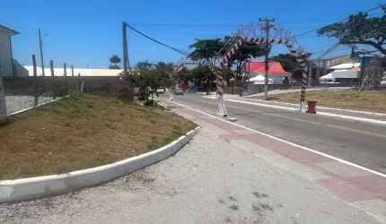 Excelente Lote de 1800m² Comercial  próximo a praia e área comercial  no Jd. Atlântico Oeste