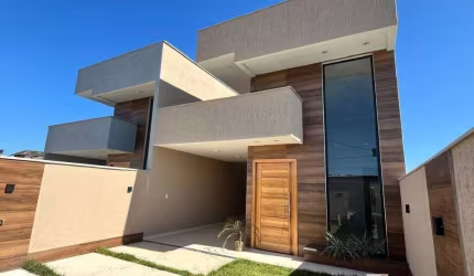 Excelente Casa 3 Quartos (1 suíte) estilo moderna, com churrasqueira no Jd. Atlântico Leste
