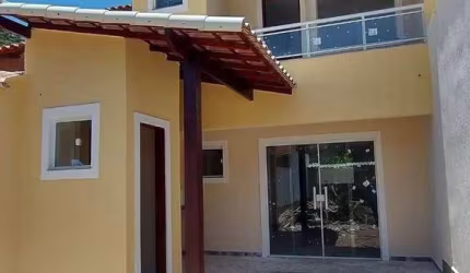 Oportunidade !! Duplex no Recanto de Itaipuaçu com 2 suítes e com terreno.