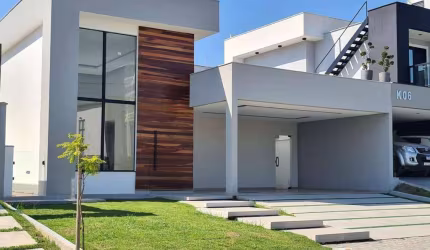 Casa em condomínio fechado com 3 quartos à venda na Avenida Central, Inoã, Maricá, 200 m2 por R$ 990.000