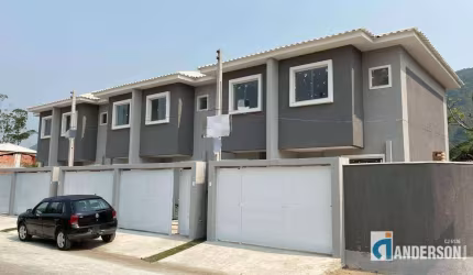 Excelente Casa c/ 2 quartos à venda, 60 m² por R$ 350.000 - Barroco (Itaipuaçu) - Maricá/RJ