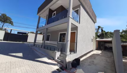 Ótima Casa Duplex c/ 2 quartos à venda, 69 m² por R$ 350.000 - Rincão Mimoso - Maricá/RJ