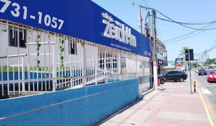 CE762 - Excelente loja no Centro de Maricá!