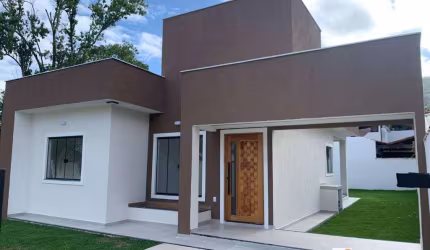 Excelente Casa 3 Quartos (1 suíte) estilo moderna em condomínio fechado Itaipuaçu