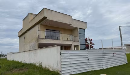 Excelente Casa de Alto Padrão c/ 4 quartos à venda, 296 m² - Cajueiros (Itaipuaçu) - Maricá/RJ