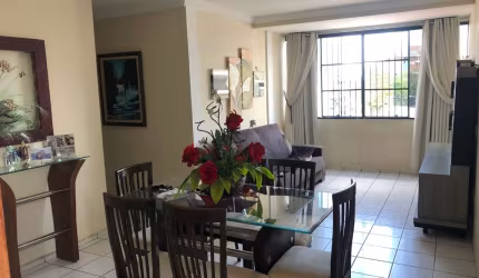 Apartamento de 03 quartos e com boa localização