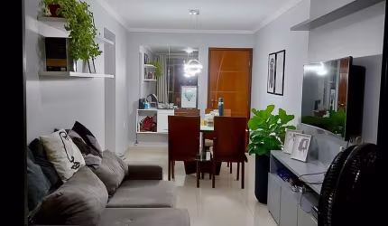 Ótimo Apto de 02 quartos
