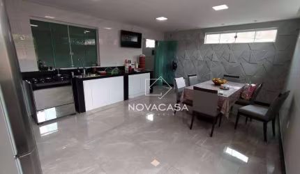 Casa com 3 dormitórios para alugar, 129 m² por R$ 3.534,00/mês - São Benedito - Santa Luzia/MG