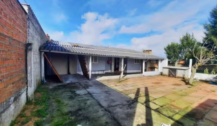 Casa com 3 Dormitórios TOTALMENTE mobiliada em Cidreira/RS