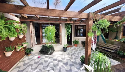 Casa Geminada no Centro de Cidreira/RS