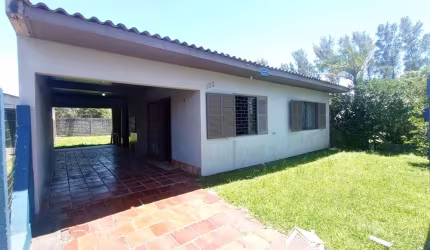 Casa com 3 Dormitórios Apta ao Financiamento Bancário na Praia em Cidreira/RS