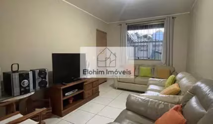 Casa à venda no bairro Nova Macaé - Macaé/RJ