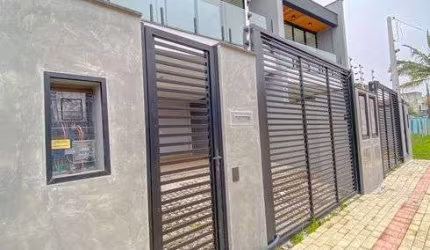 Alto padrão perto do mar: conforto, segurança e 03 suítes.