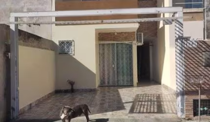 Encantador Sobrado Semi Mobiliado no Itacolomi, Balneário Piçarras