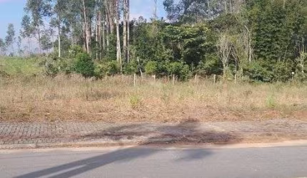Terreno de 360,14m² em Jardim dos Sombreiros - Balneário Piçarras