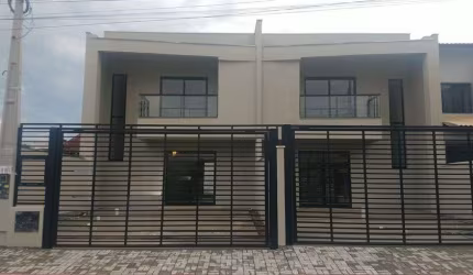 Sobrado no Itacolomi: 108m², 3 Dormitórios e 2 Vagas de Garagem