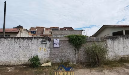 Terreno a venda no Naçoes.