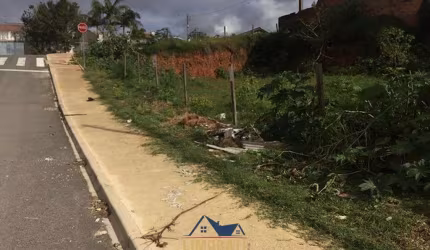 Terreno 16x25 Iguaçu - Fazenda Rio Grande.