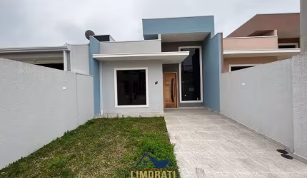 Casa com suíte no Gralha Azul- FRG