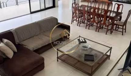 Casa 4 dormitórios ( 4 suítes), 6 vagas, Colinas do Parahyba, Sjc