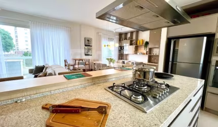 Apartamento com 3 dormitórios à venda, 103 m² por R$ 942.000 - Centro - São José dos Pinhais/PR