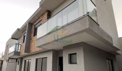 SOBRADO ALTO BOQUEIRÃO