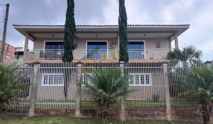Sobrado à venda no bairro das Graças - Colombo/PR