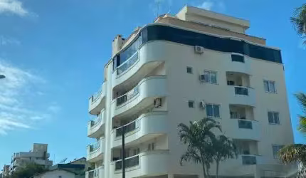 Linda cobertura com 3 suítes em Bombas, Bombinhas