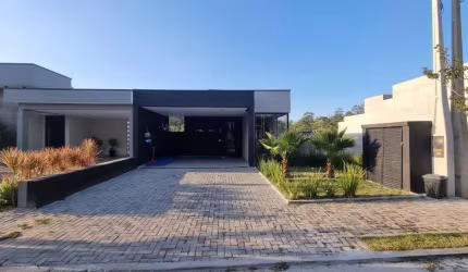 Mosaico Essence - Casa à venda em Mogi das Cruzes/SP