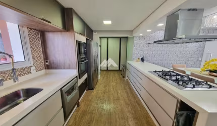 APARTAMENTO PRONTO PARA  MORAR À VENDA COM 3 SUÍTES 2 VAGAS E SACADA COM CHURRASQUEIRA