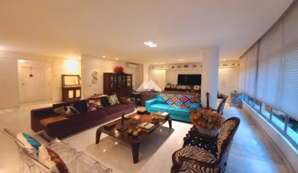 Apartamento no Leblon 4 quartos 2 vagas À Venda!!