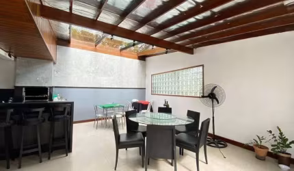 Casa com 5 dormitórios à venda, 554 m² por R$ 1.350.000,00  - Braunes - Nova Friburgo/RJ