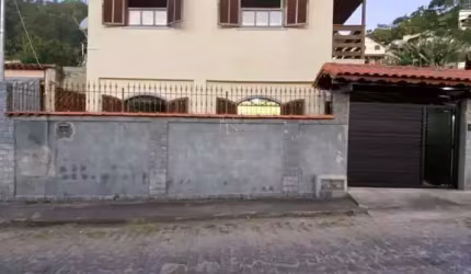 Casa com 3 dormitórios à venda,  m² por R$ 699.000,00 - Parque Maria Tereza - Nova Friburgo/RJ