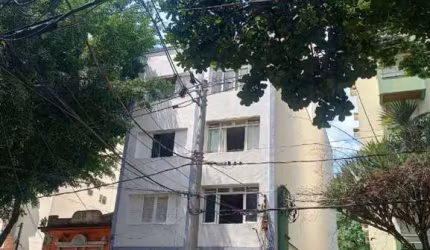 Bela Vista - Predio a venda com 07 apartamentos e 01 loja;
