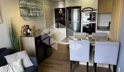 apartamento á venda com 02 Dormitórios  no condomínio Dez vila Guilherme