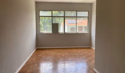 Apartamento no Coração do Alto, Teresópolis: Praticidade, Natureza e Qualidade de Vida.