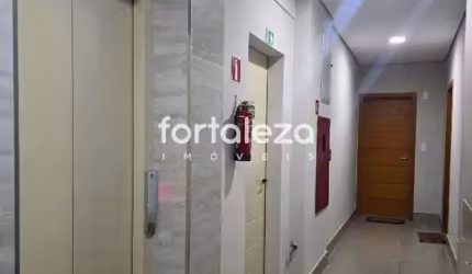 Apartamento à venda, 2 quartos, 1 suíte, 2 vagas, Zona Armazém - Maringá/PR