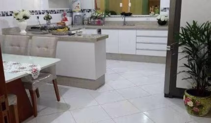 Sobrado com 3 dormitórios à venda, 134 m² por R$ 960.000,00 - Vila Clarice - São Paulo/SP