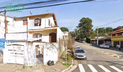 Sobrado à venda no Jardim Santo Elias