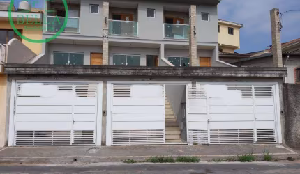Excelente sobrado novo à venda no Jardim Líbano