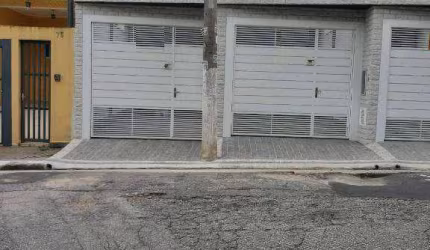 Excelente sobrado novo à venda no Parque São Domingos
