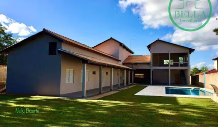 Chácara com 400m² em terreno de 1000m² com 3 suítes em Tatuí